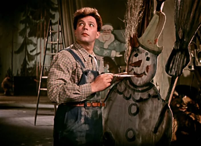 Роль Усикова в "Карнавальной ночи"