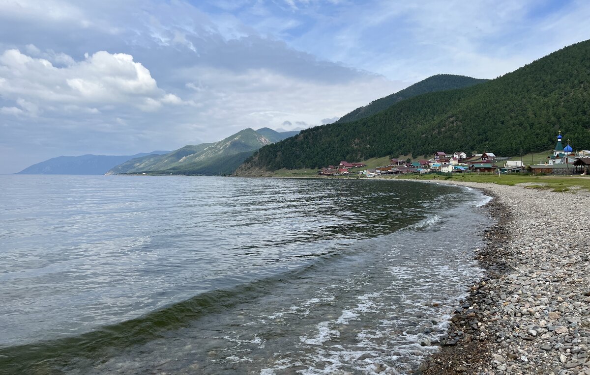    Поселок Большое Голоустное  Светлана Латынина/ТАСС