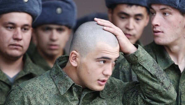 Спасибо армии родной, за юность с лысой головой.