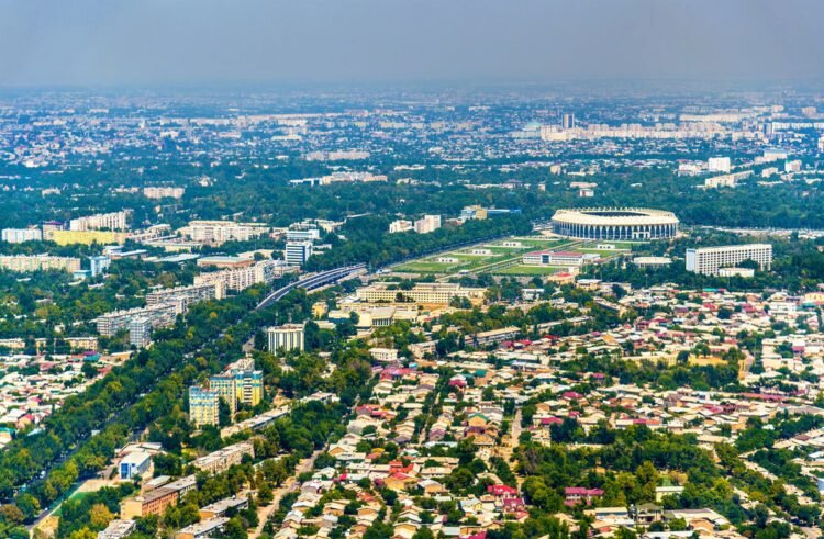 Панорама современного мегаполиса