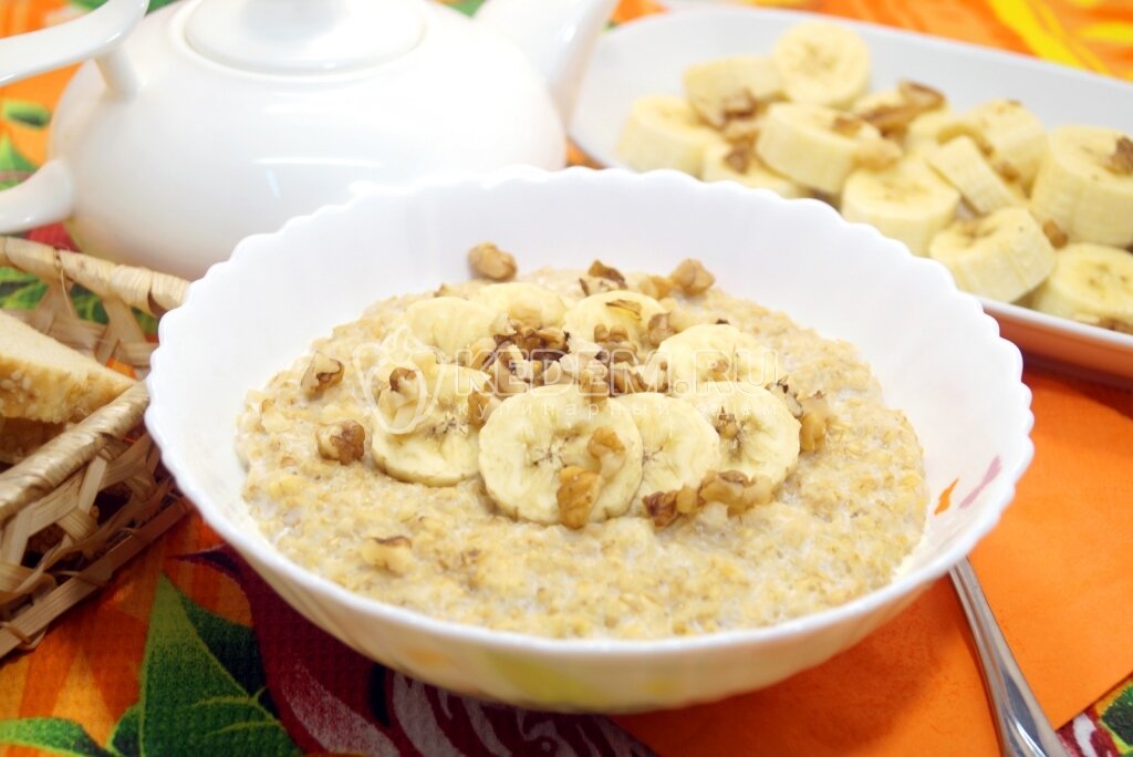 Каша с сахаром. Овсянка с изюмом на молоке. Овсянка на молоке быстрого приготовления. Овсянка на 1 литр молока. Овсяная каша 3 порции.