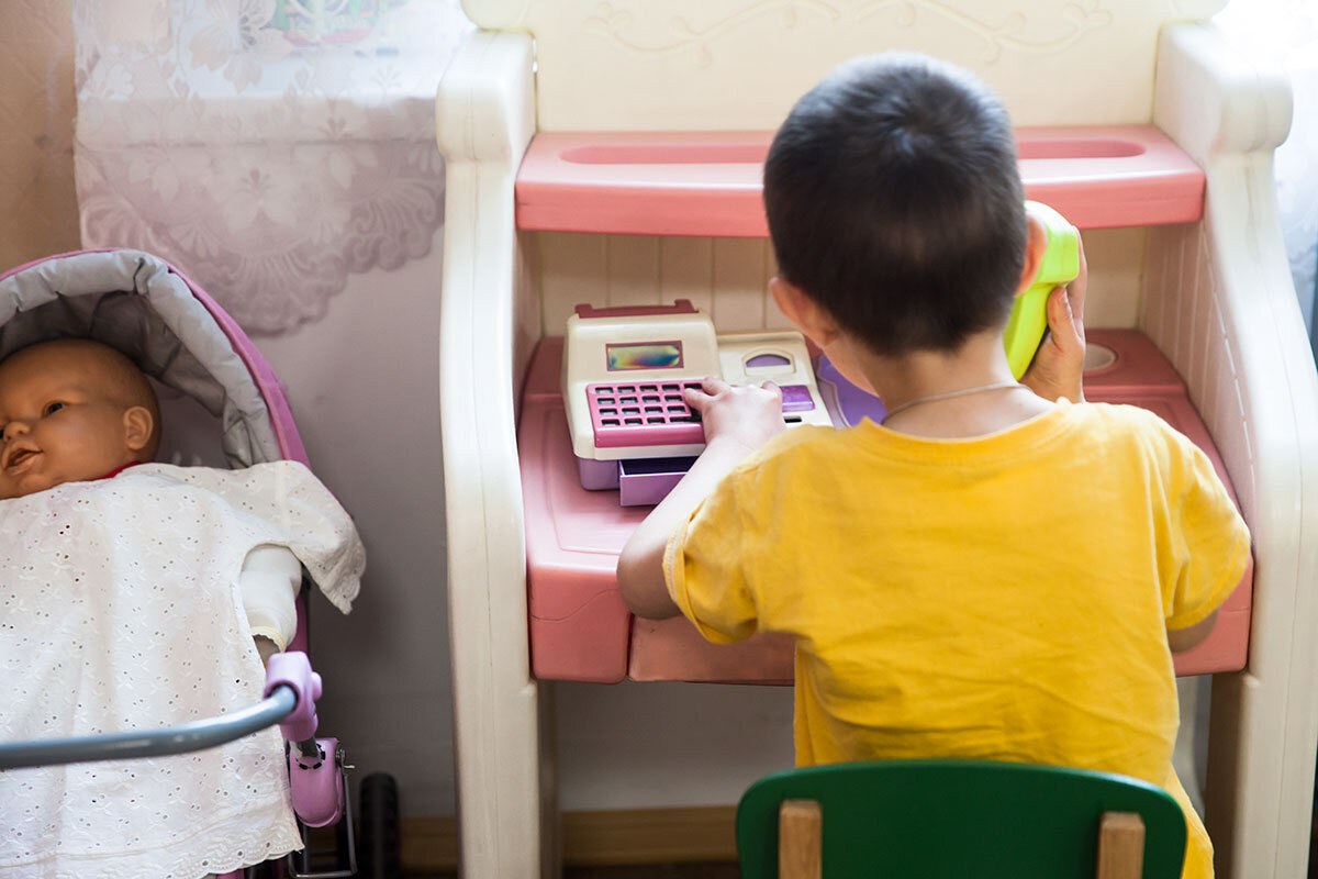 Диагноз аутизм. Что делать родителям?