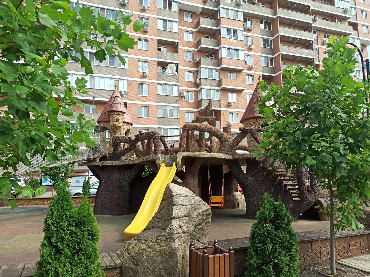 ЖК Красных партизан, литер 1