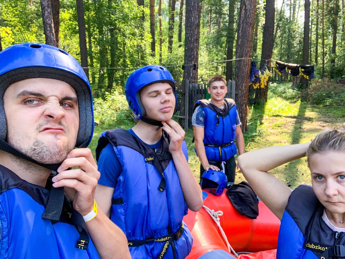 Почему-то Костя любит фотать, когда я не готова к фото😅