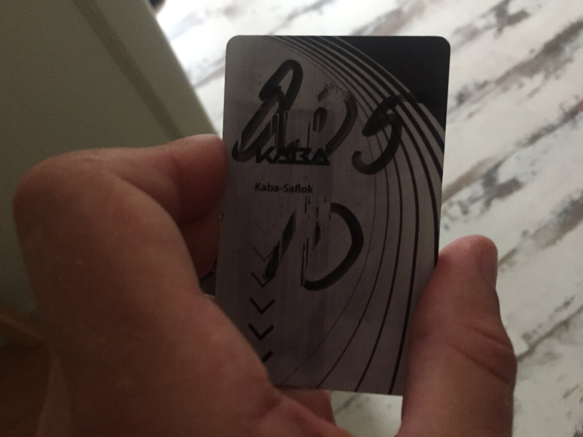 Надпись стирается моментально. Пропуск срабатывает только разу к пятому в лучшем случае.