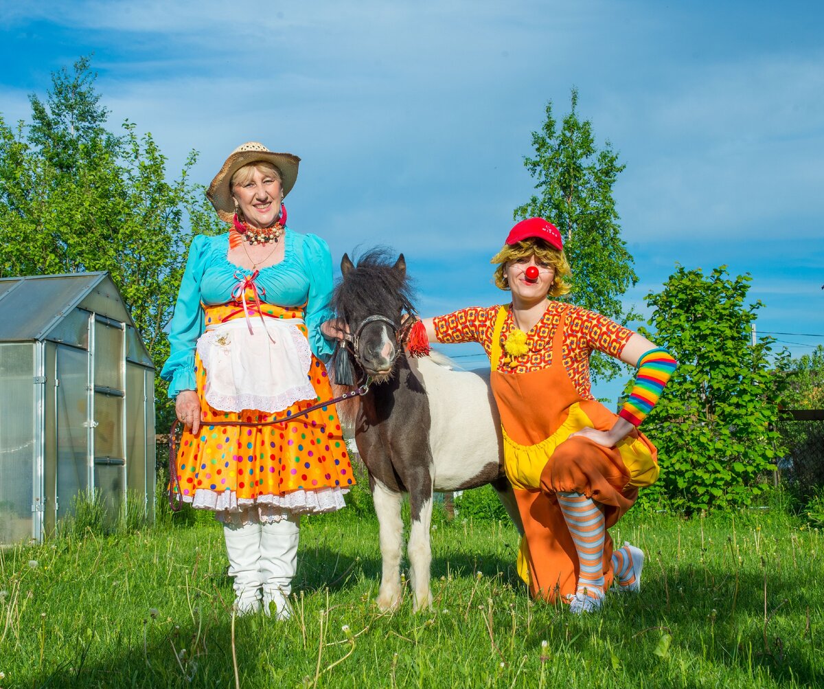 В гостях у Вилли. Американская мини лошадка Кирюша. Фото Павел Терентьев