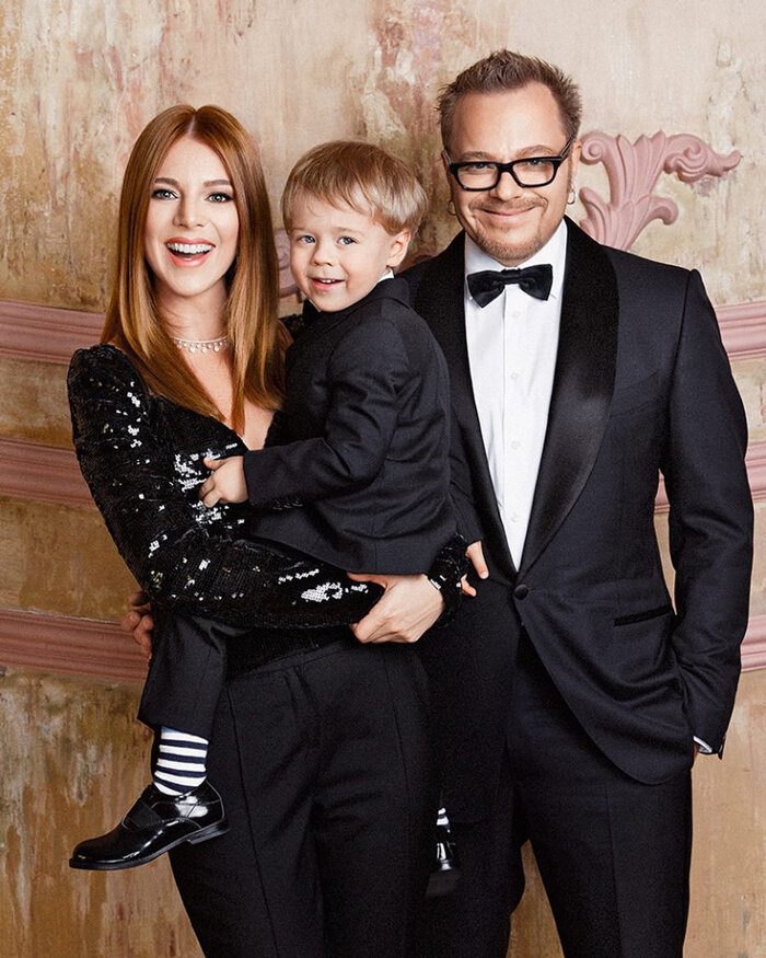 Наталья Подольская и Владимир Пресняков с сыном Артемием