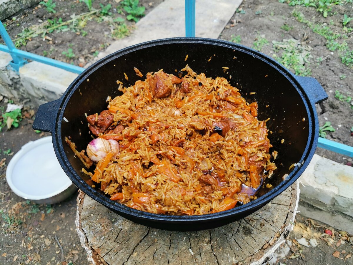 Плов в казане рецепт со свининой фото пошаговый на костре в казане