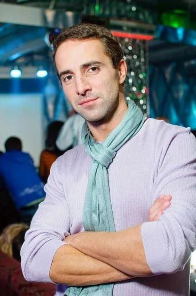 Илья Любимов