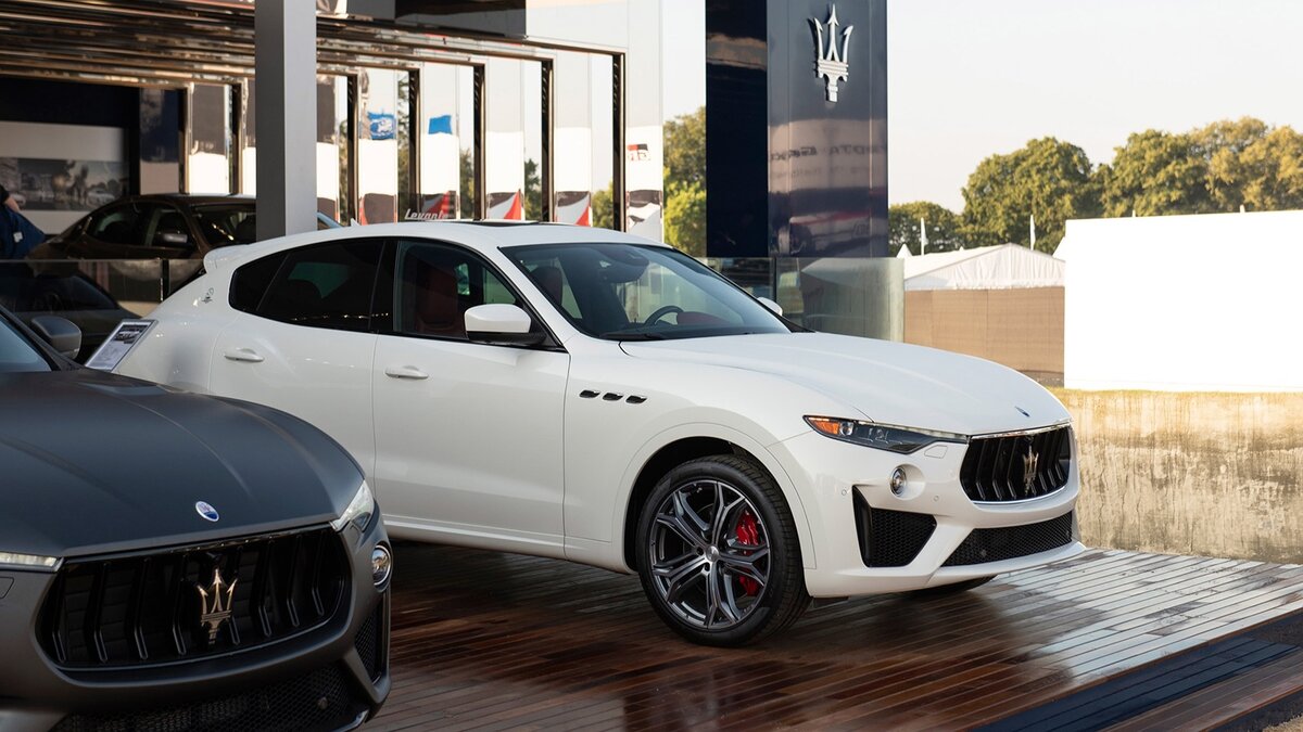 COOLCARS автомобиль Maseratti Levante