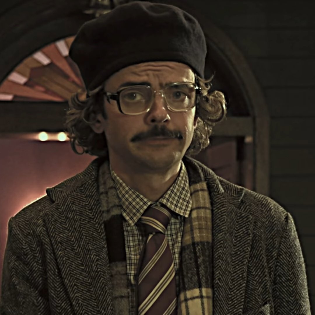 Лапенко 4. Антон лапенко шершень. Антон лапенко багровый фантомас. Внутри лапенко сериал. Ричард сапогов лапенко.