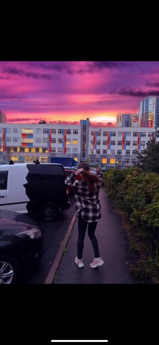 Это ещё не обрезанный скрин(видна потеря качества)