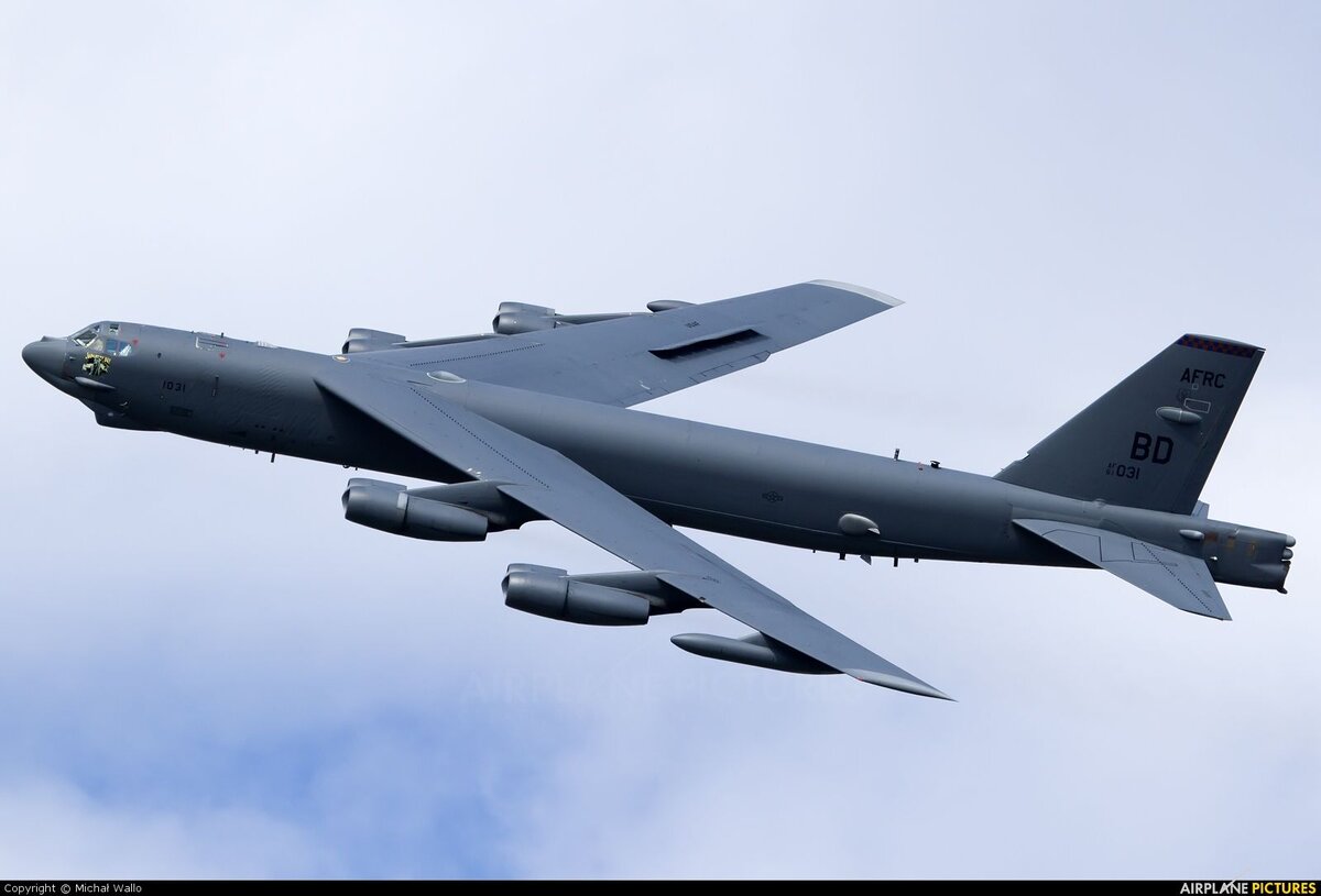 Boeing B-52 Stratofortress