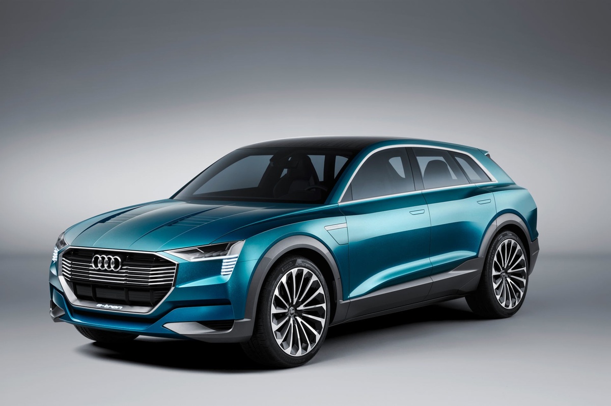  Относительно недавно в Абу-Даби компанией Audi был представлен их первый серийный полностью электрический внедорожник.
