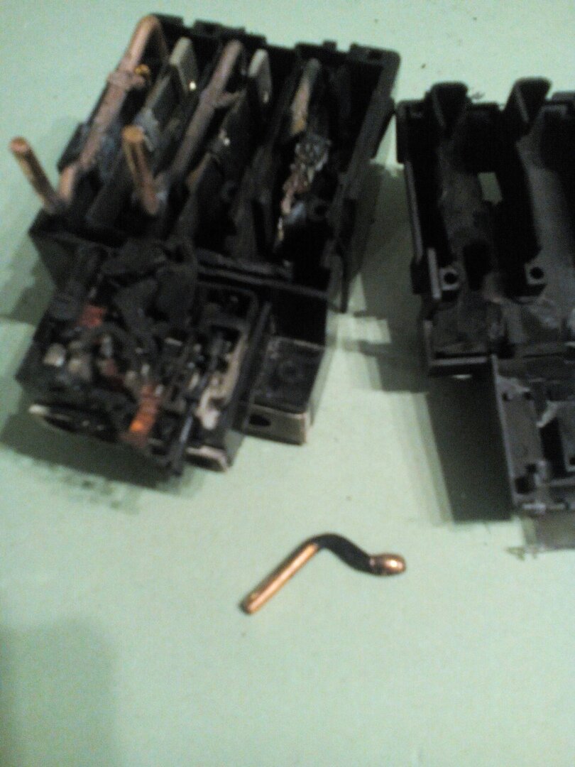 Выгорает силовая часть на одной из фаз