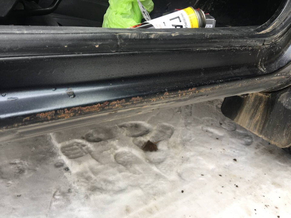 Так цветёт и пахнет мой тарантас. Пальцем можно делать дырки. ТЫц - и технологическое отверстие.