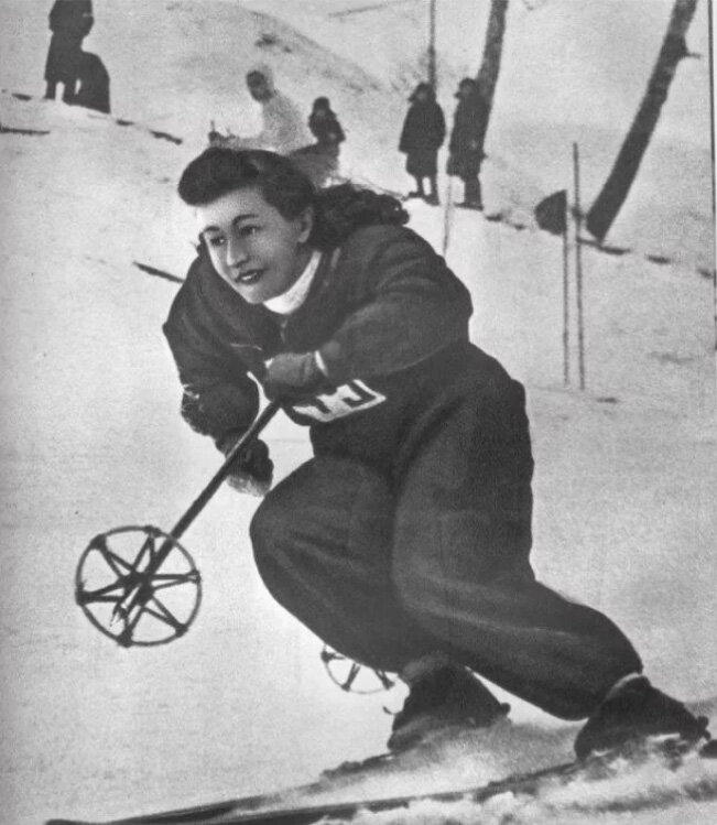 
Евгения Сидорова