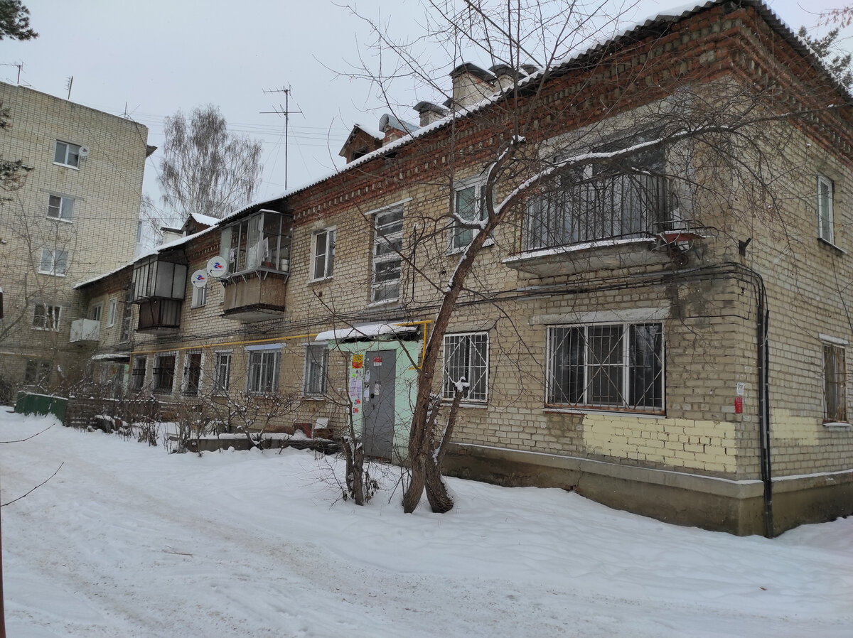 Типовой 2-х этажный жилой дом начала 60-х годов в рабочих поселках Урала |  Одно место | Дзен