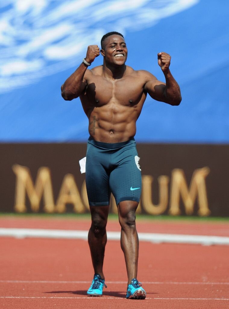 На фото представитель спринтера (у них более ярко выражена мускулатура)