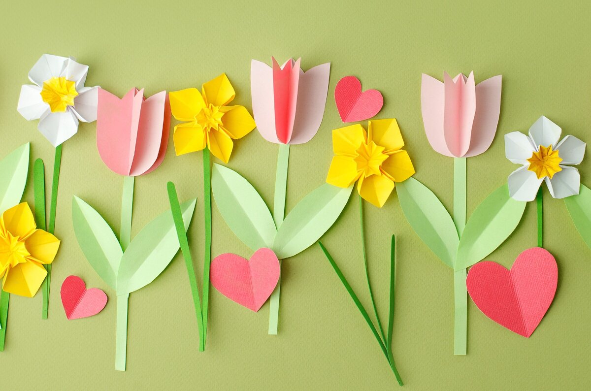 Мастер-класс к 8 марта: подвески и цветы своими руками