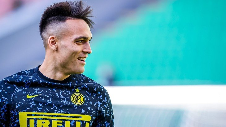 «Интер» лидирует с отрывом в два очка 