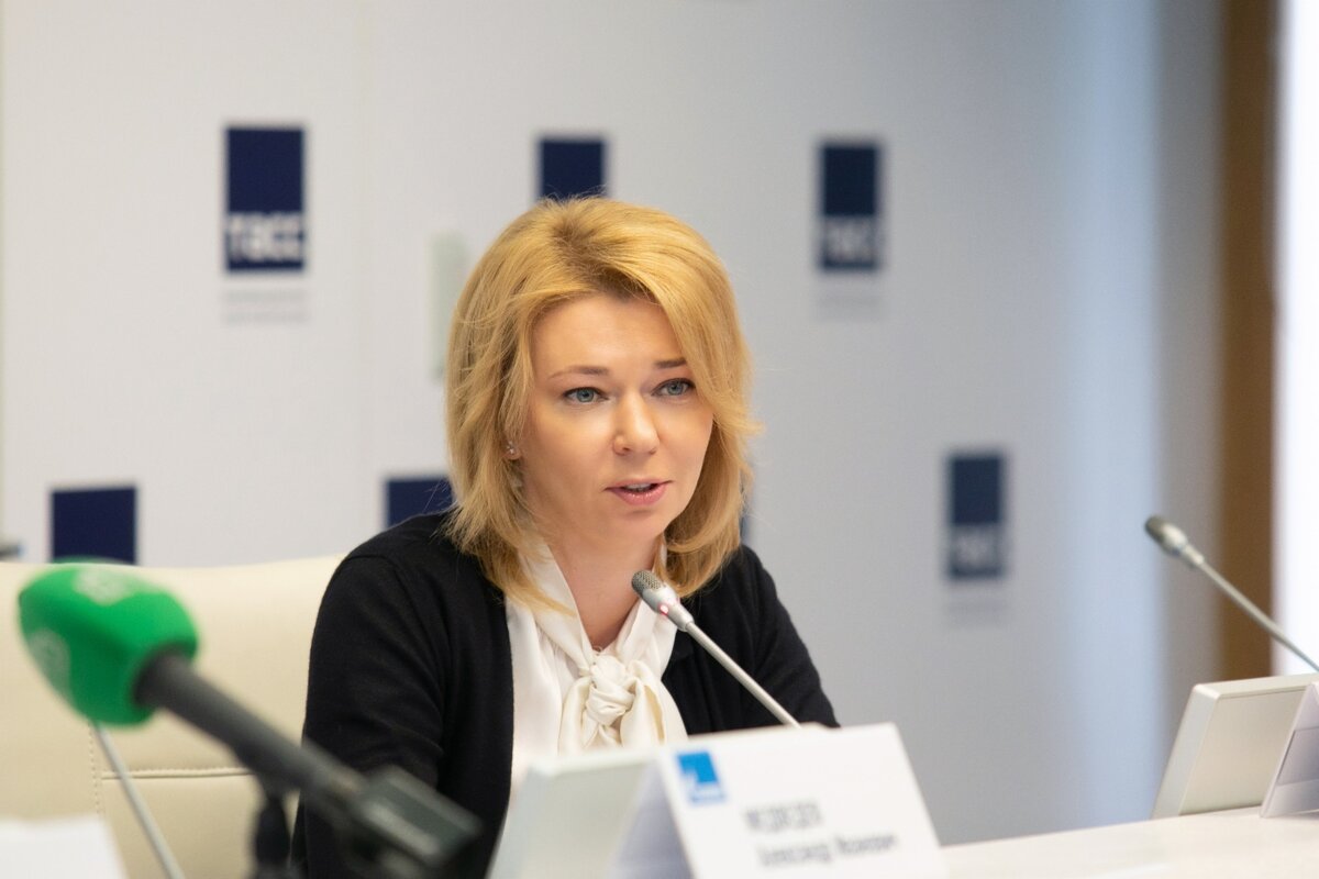 Елена Бурмистрова