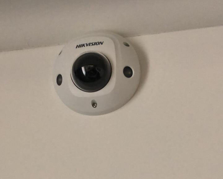 видеокамера Hikvision на 6мп