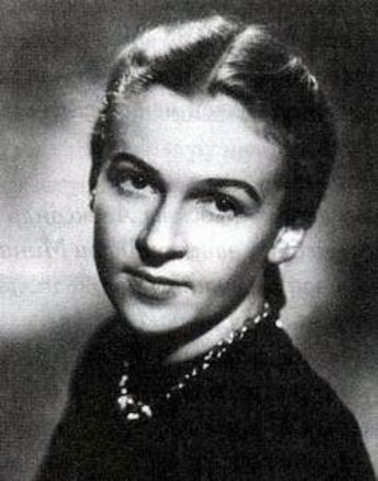 Фото: Людмила в молодости lastfm.freetls.fastly.net