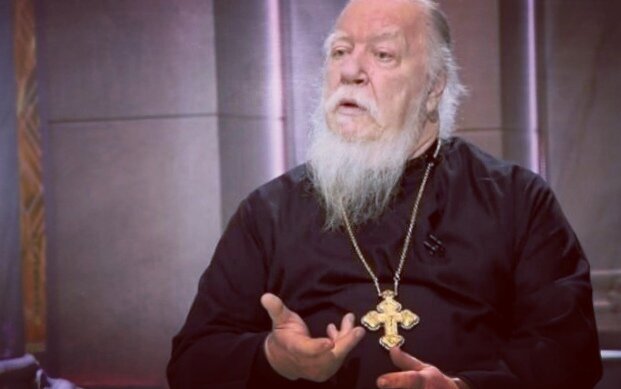 Димитрий Смирнов (07.03.1951 — 21.10.2020 гг.) — протоиерей, церковный и общественный деятель, проповедник, миссионер.