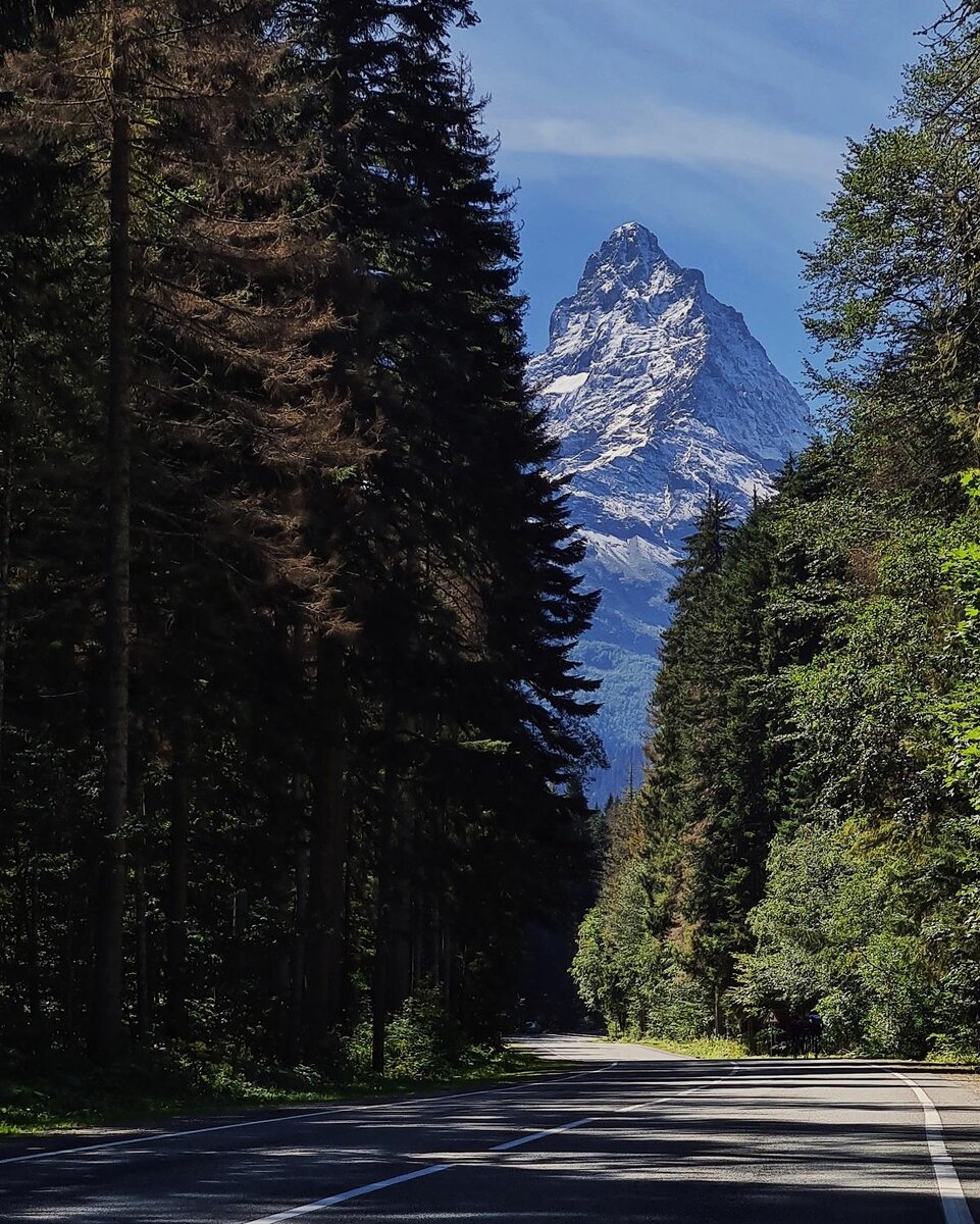 Гора белалакая в домбае фото Впервые на Кавказе - Домбай, Бермамыт, Джылы-Су и Кисловодск Скитальцы (wndrs.me