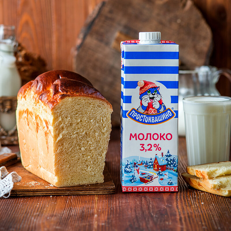 Н молоко. Хлеб и молоко. Продукты хлеб молоко. Молочная и Хлебная продукция. Батон с молоком.