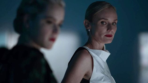Кадр из сериала «Среди акул» / фото: indiewire.com