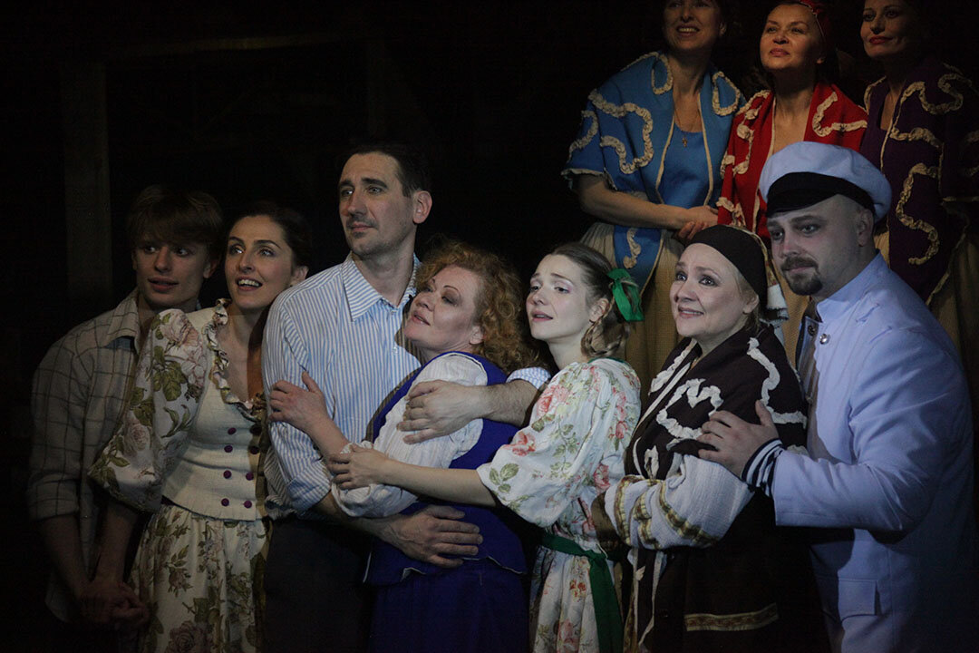 фото с сайта театра