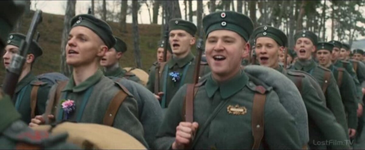 веселье и одухотворённость с новобранцев и добровольцев быстро слетают