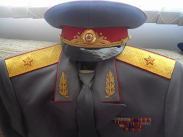 В этом кителе есть некая особенная сила!