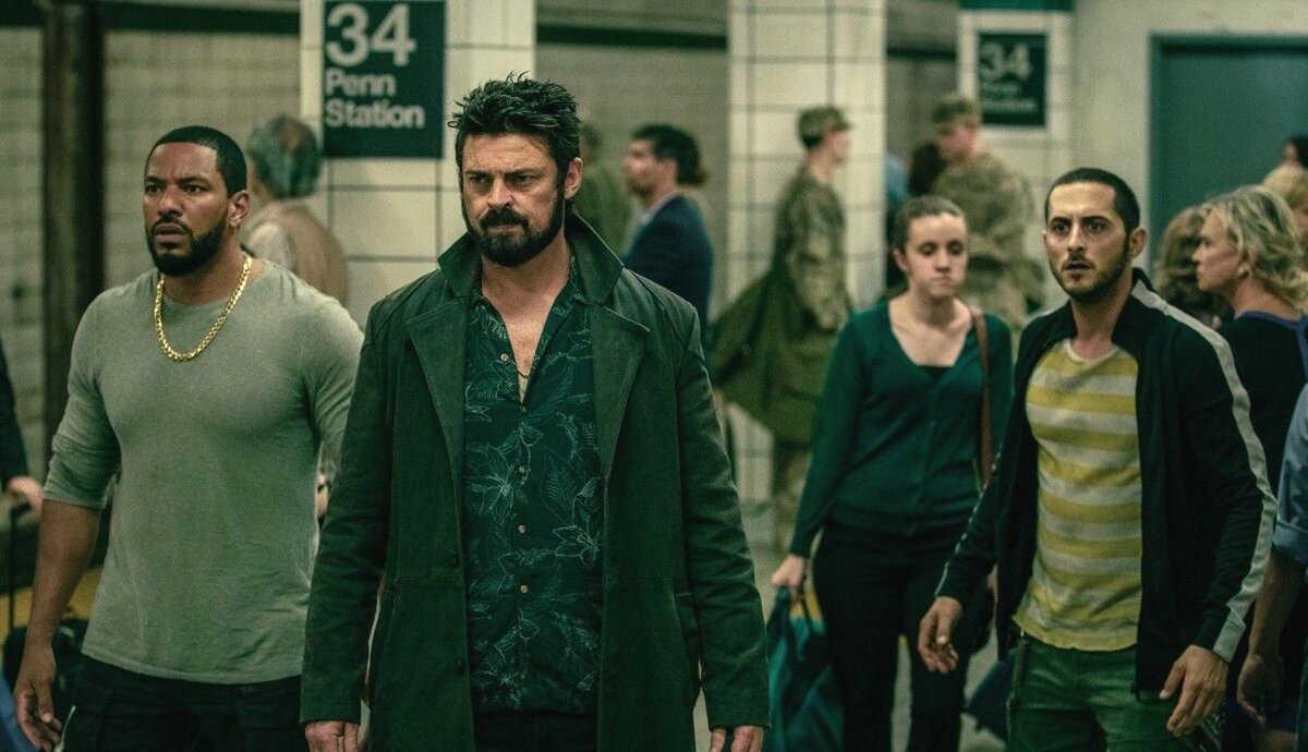 У каждого члена подпольной группы свои причины ненавидеть супергероев (кадр из киноленты "Пацаны/The Boys")