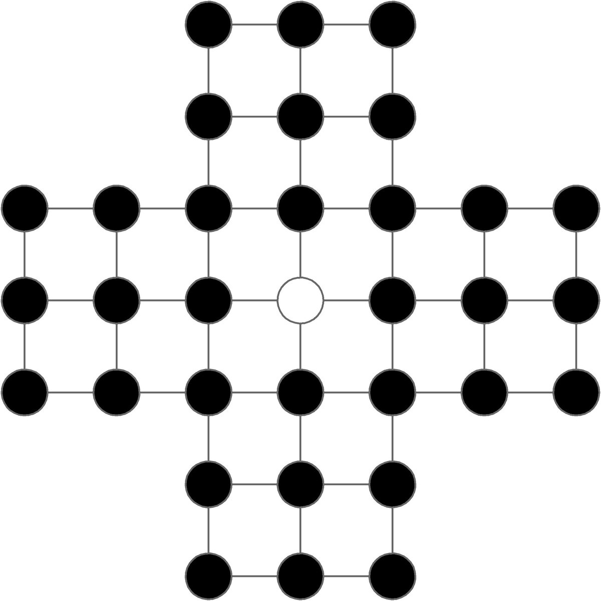 Начальная расстановка фишек в игре "Солитер"