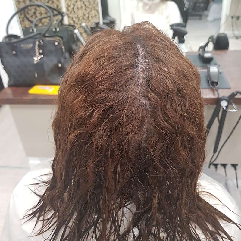 Волосы клиентки до выпрямления