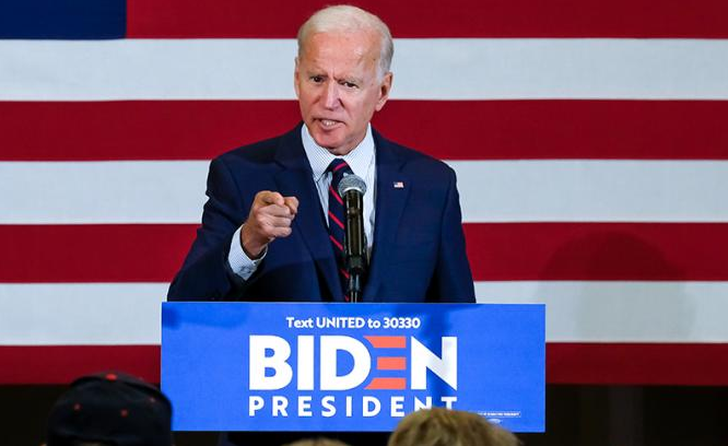 Джозеф Робинетт (Джо) Байден-младший, известный американский политик, ранее — 47-й вице-президент США, вступивший в должность при президенте Бараке Обаме 20 января 2009 года.