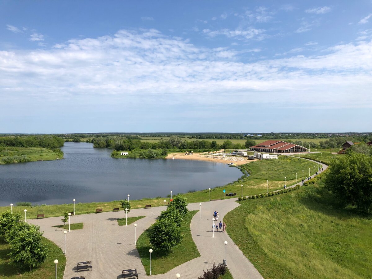 Окская жемчужина село поляны. Окская Жемчужина Рязань территория. Окская Жемчужина пляж. Окская Жемчужина Рязань озеро. Окская Жемчужина Рязань пляж.