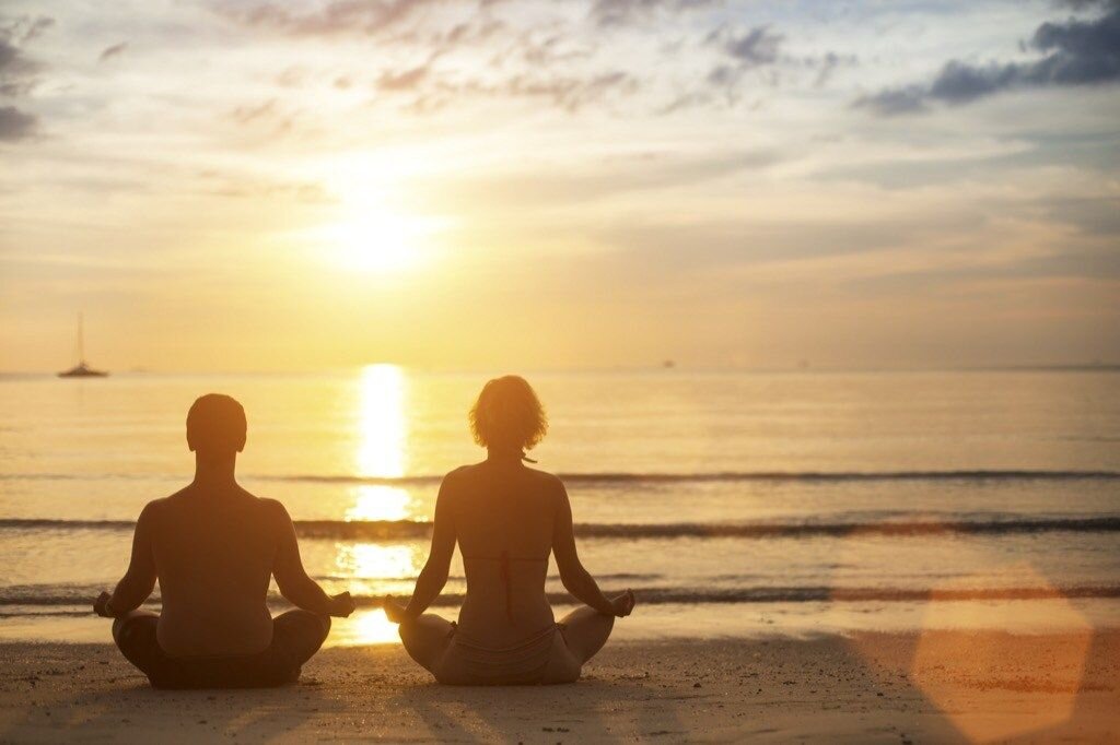 Спокойствие находится внутри вас. Не ищите его вовне. (Будда)