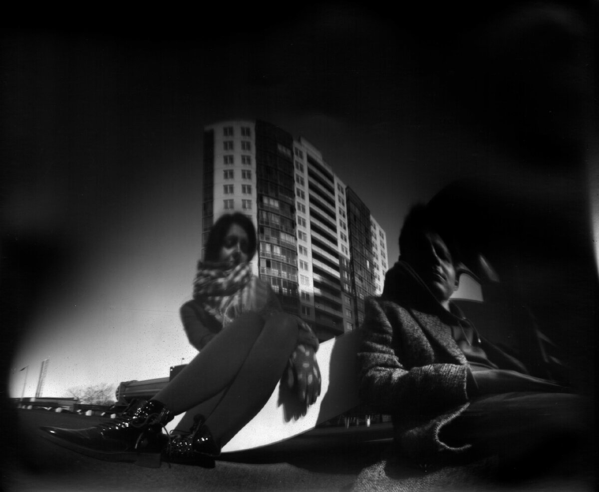 Этот снимок сделан алюминиевой банкой, с проделанным в ней отверстием.