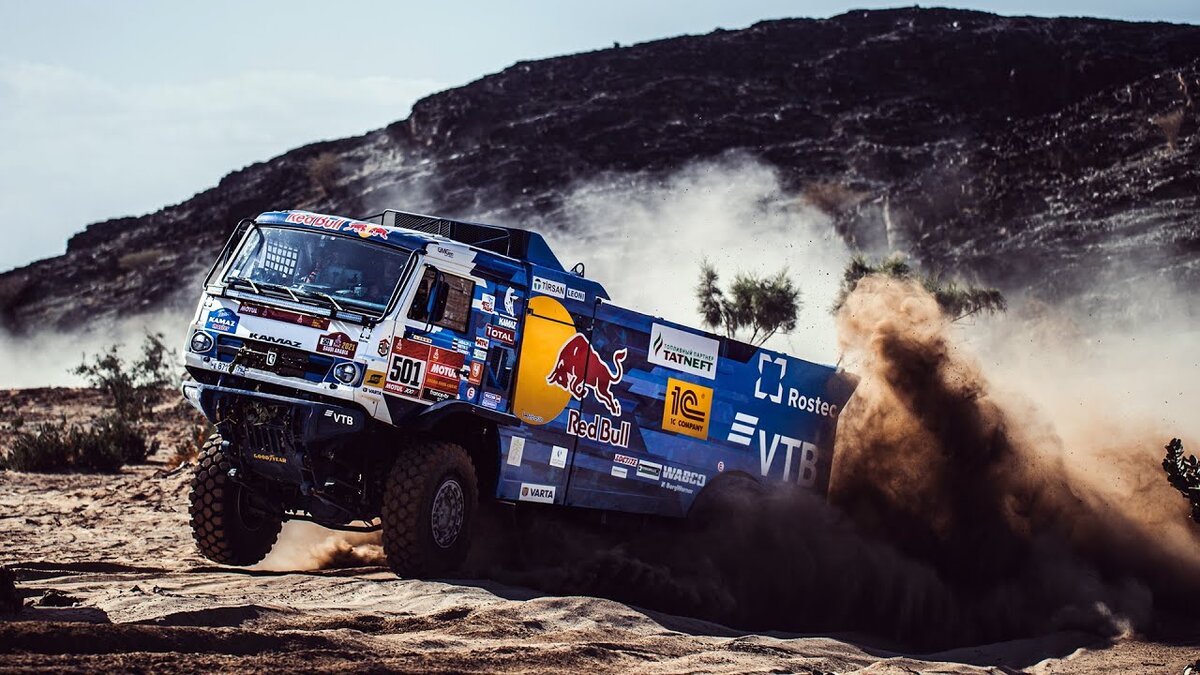 смотреть онлайн ралли дакар 2021 11 этап грузовики