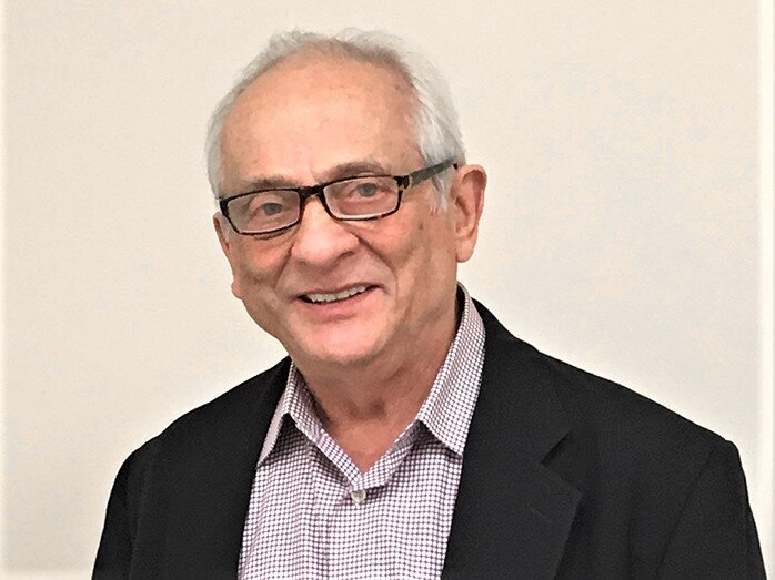 Paul c. Paul c. Пол лотербур и питер мэнсфилд. Paul cuneo actor. Пол кристиан лотерьуг мрт.