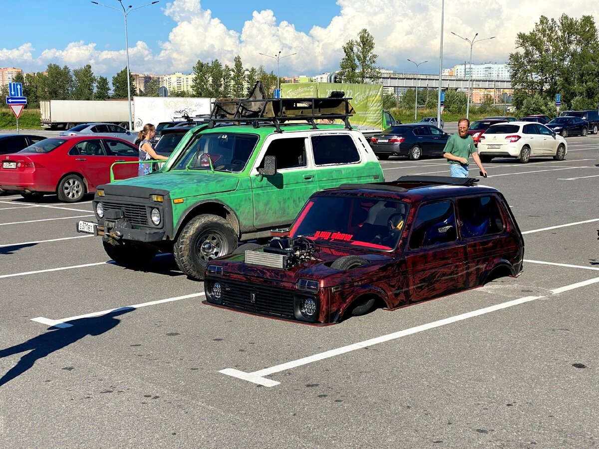 Неужели это автомобиль передвигается самостоятельно?!