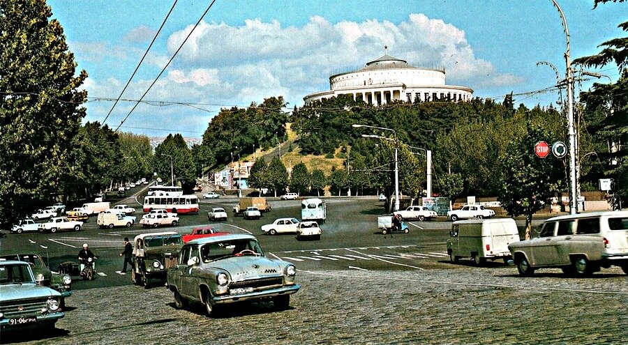 70-Е. Тбилиси. Тбилиси в 80 е годы. Тбилиси 1970. Тбилиси улица Меликишвили 1960.