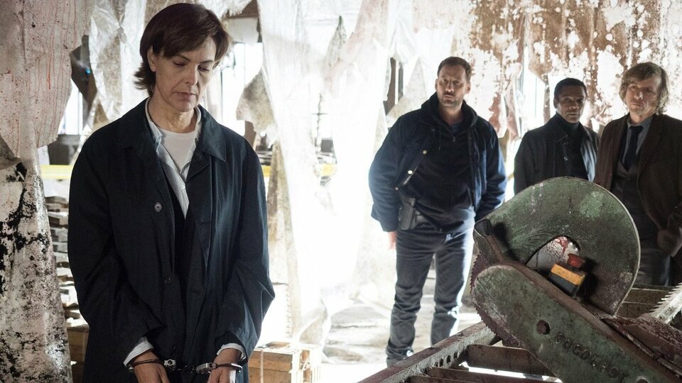 Кароль Буке в роли Богомола