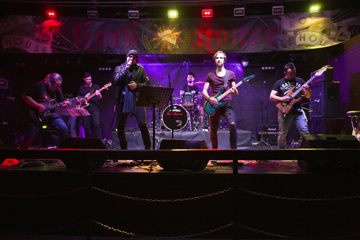 Концерты группы дип перпл. Группа дип перпл. Группа deep purple. Фото выступления deep purple. Концерт depp purple в ростове.