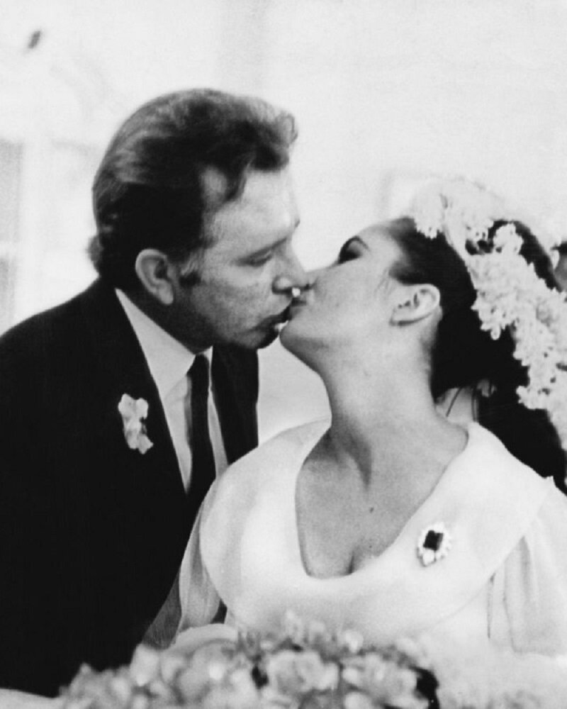 Элизабет Тейлор и Ричард Бертон