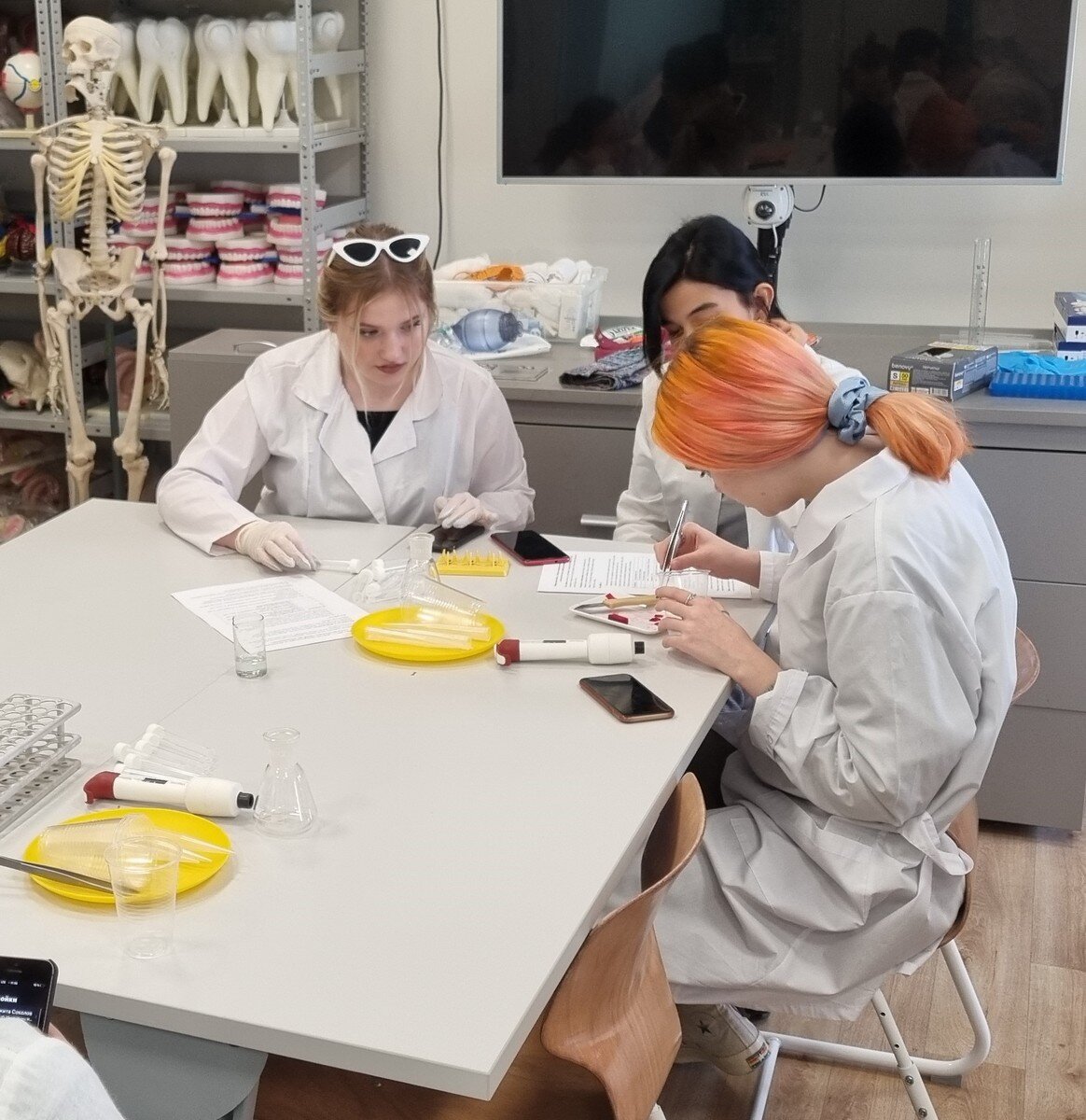 Листайте вправо, чтобы увидеть больше изображений